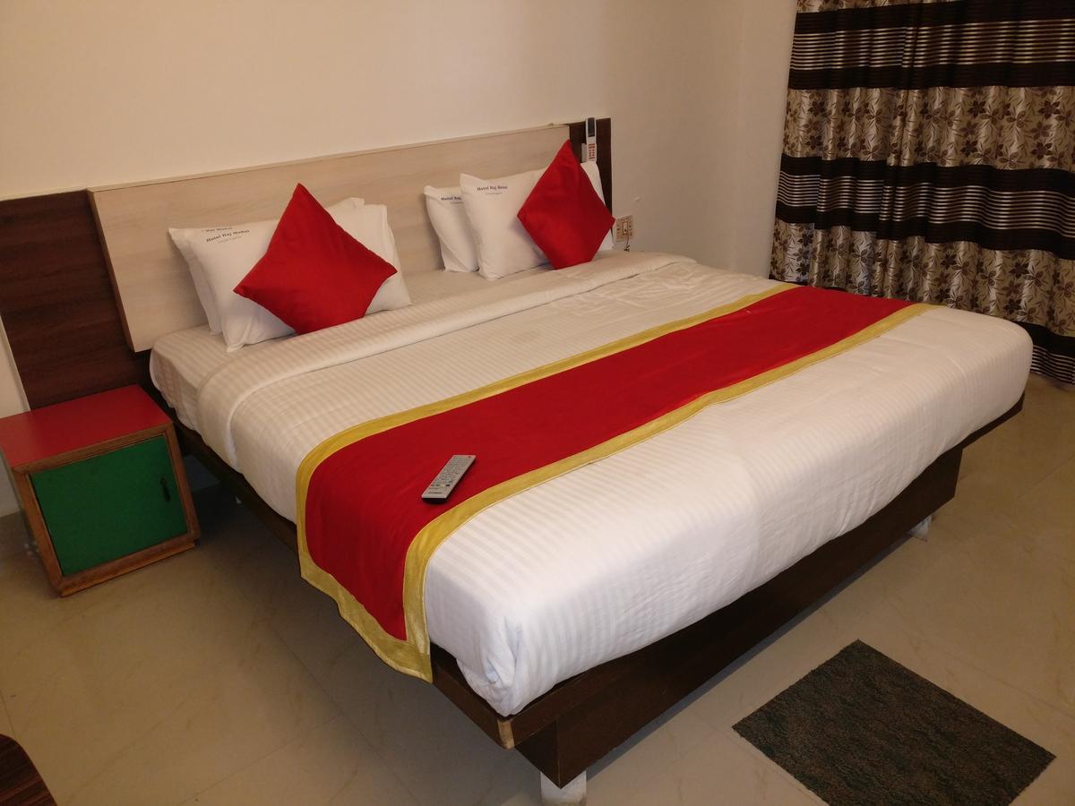Hotel Raj Mahal Chikmagalūr Eksteriør bilde