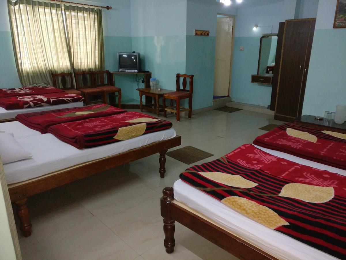 Hotel Raj Mahal Chikmagalūr Eksteriør bilde